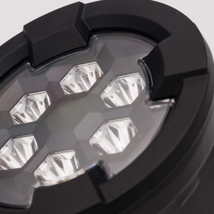 lampa-robocza-raptor-lrd-3187-04.jpg