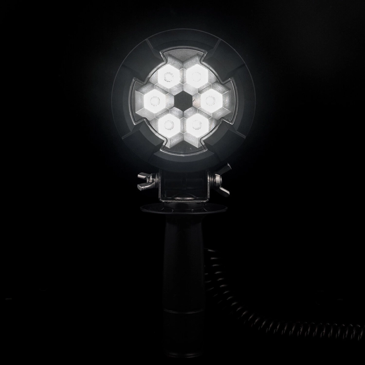 lampa-robocza-raptor-lrd-3185-06.jpg